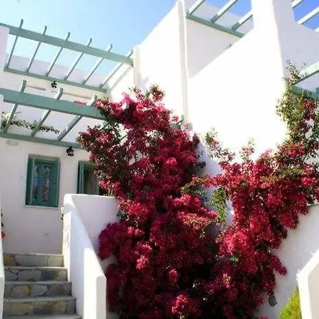 Skyros Seaside Retreats - Serenity By The Pool Exterior photo