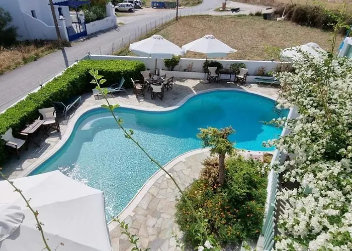 Skyros Seaside Retreats - Serenity By The Pool